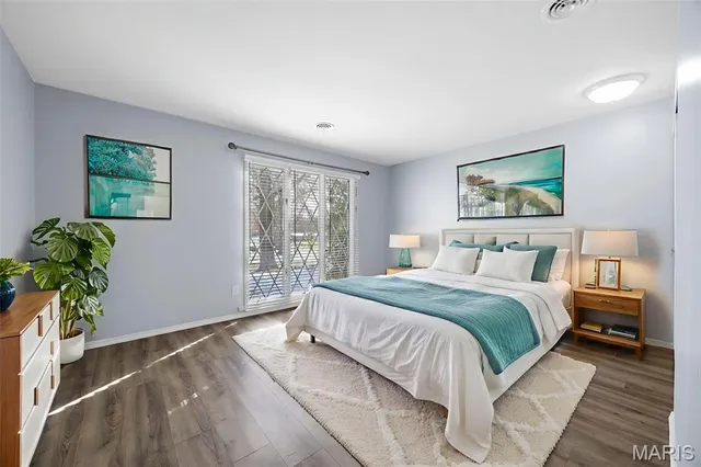 $359,900 | 569 Highland Ridge Drive, Ballwin, MO 63011