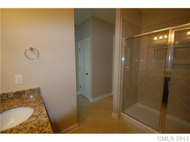 7921 Alexander Road, Unit 2 Charlotte, NC 28270 - Photo 9 of 11 Gallery Image 9