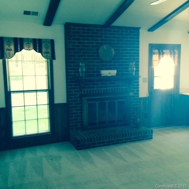 707 Trail Ridge Road Matthews, NC 28105 - Photo 4 of 9
