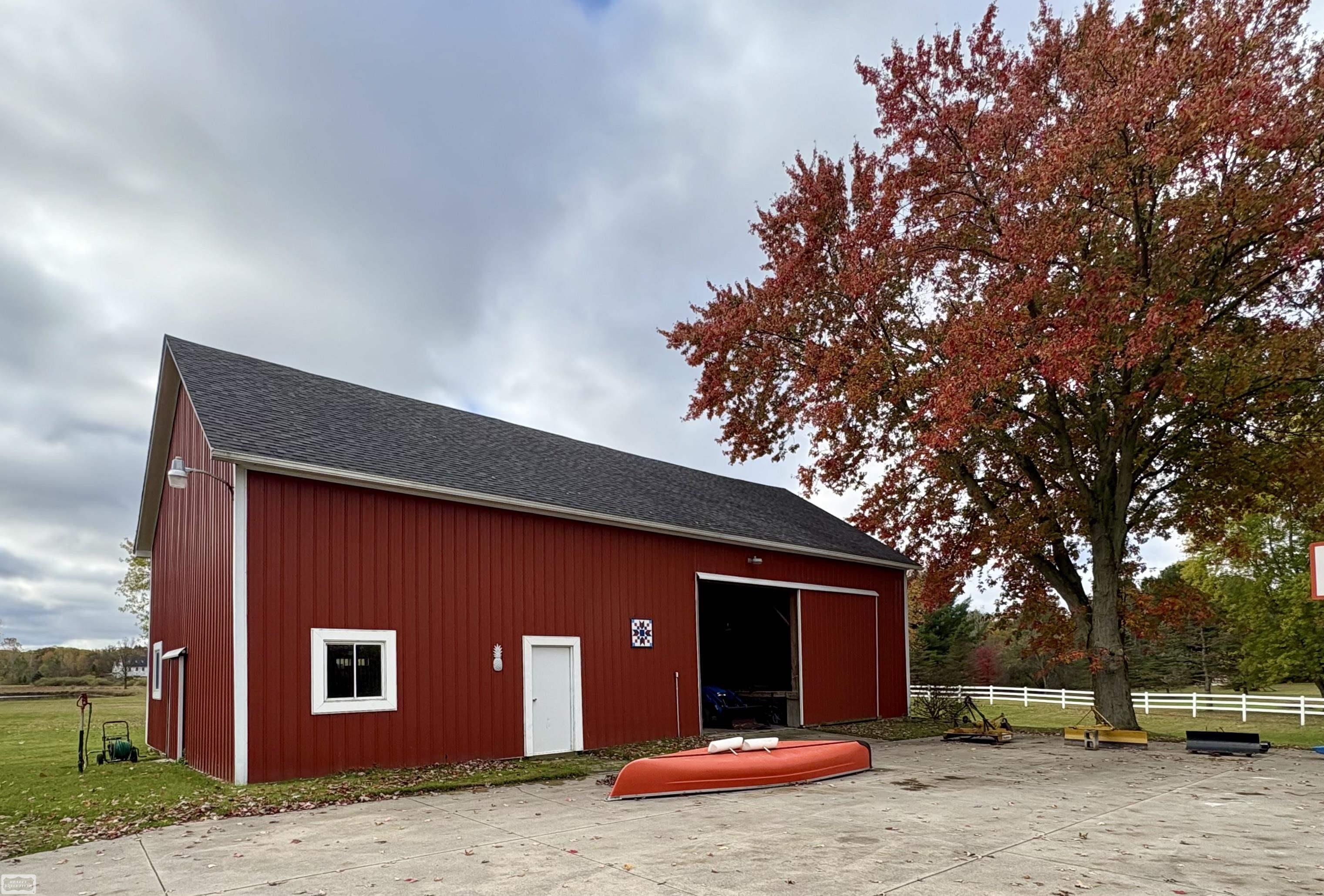 5011 Yankee Road St. Clair, MI 48079 - Photo 18 of 79 Gallery Image 18