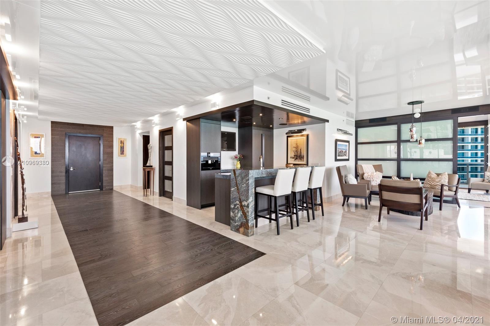 5875 Collins Avenue, Unit 1801/1802 Miami Beach, FL 33140 - Photo 19 of 71