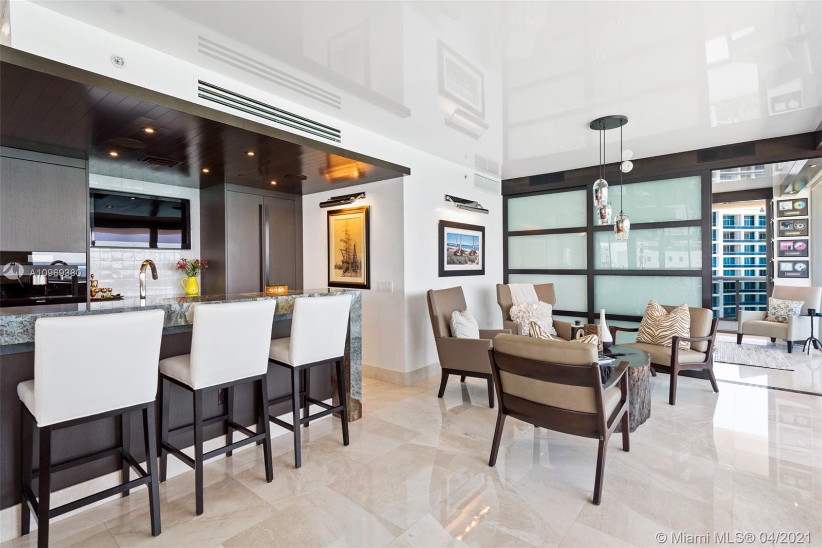 5875 Collins Avenue, Unit 1801/1802 Miami Beach, FL 33140 - Photo 25 of 71