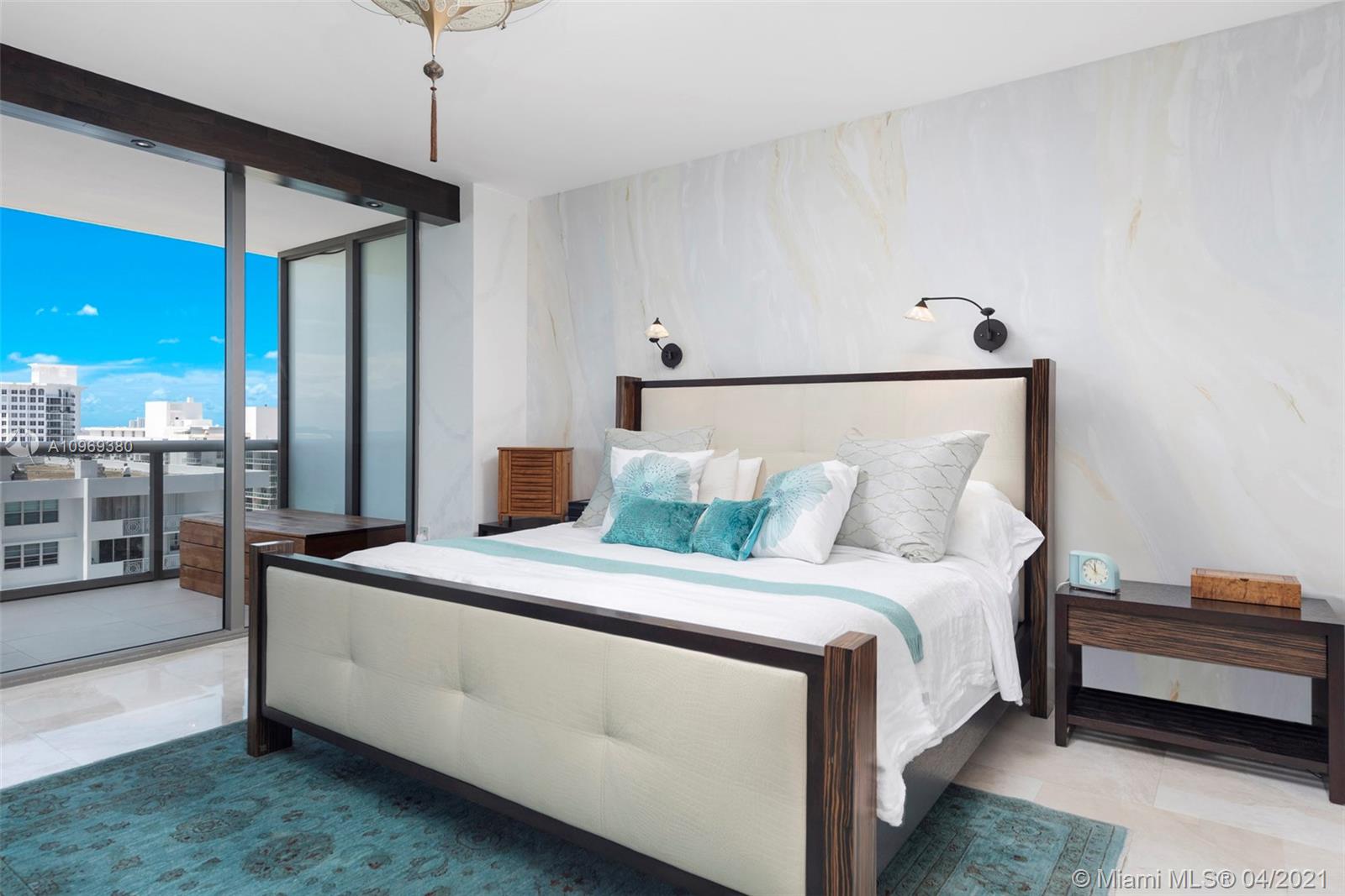 5875 Collins Avenue, Unit 1801/1802 Miami Beach, FL 33140 - Photo 28 of 71
