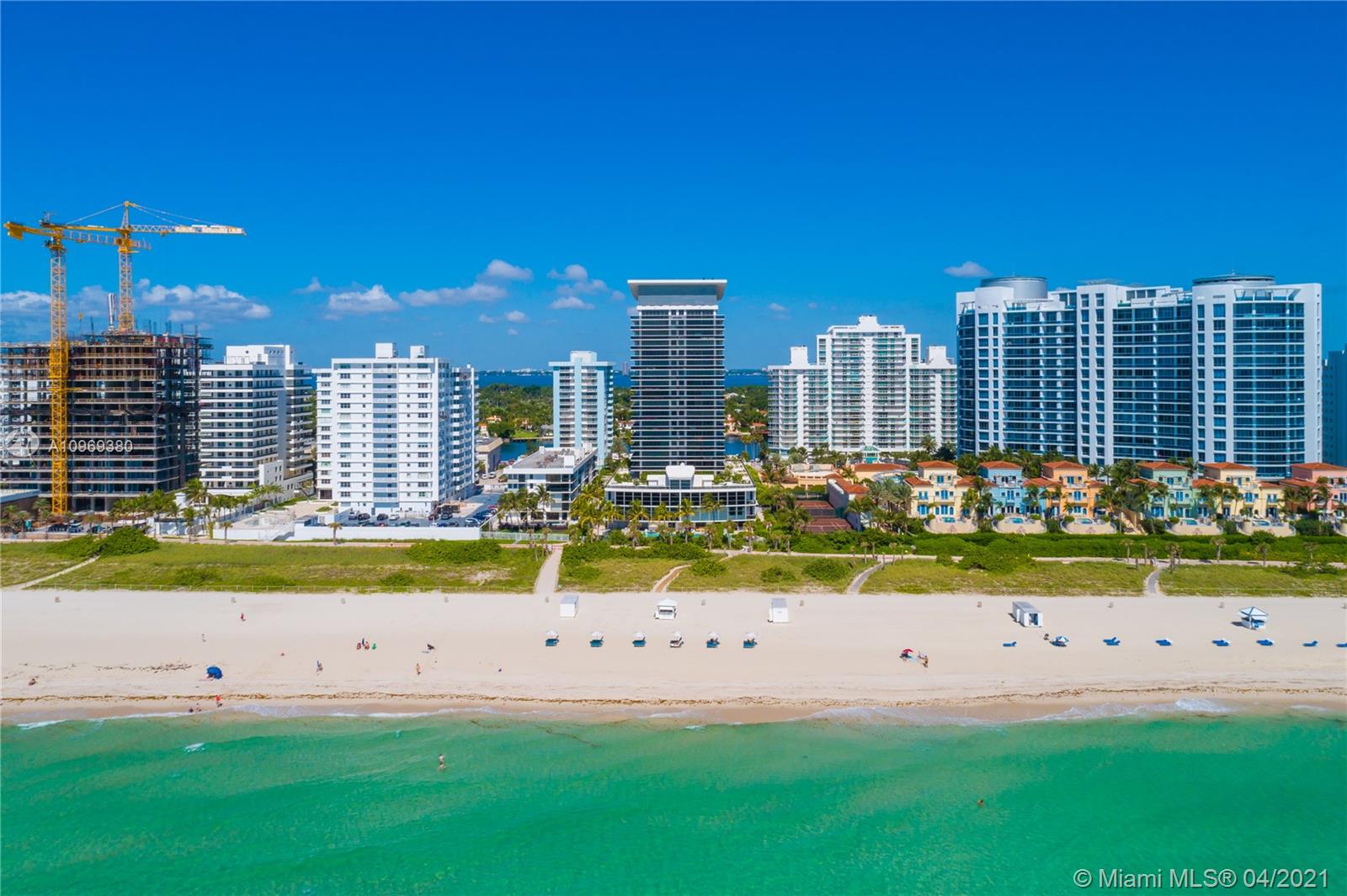 5875 Collins Avenue, Unit 1801/1802 Miami Beach, FL 33140 - Photo 63 of 71