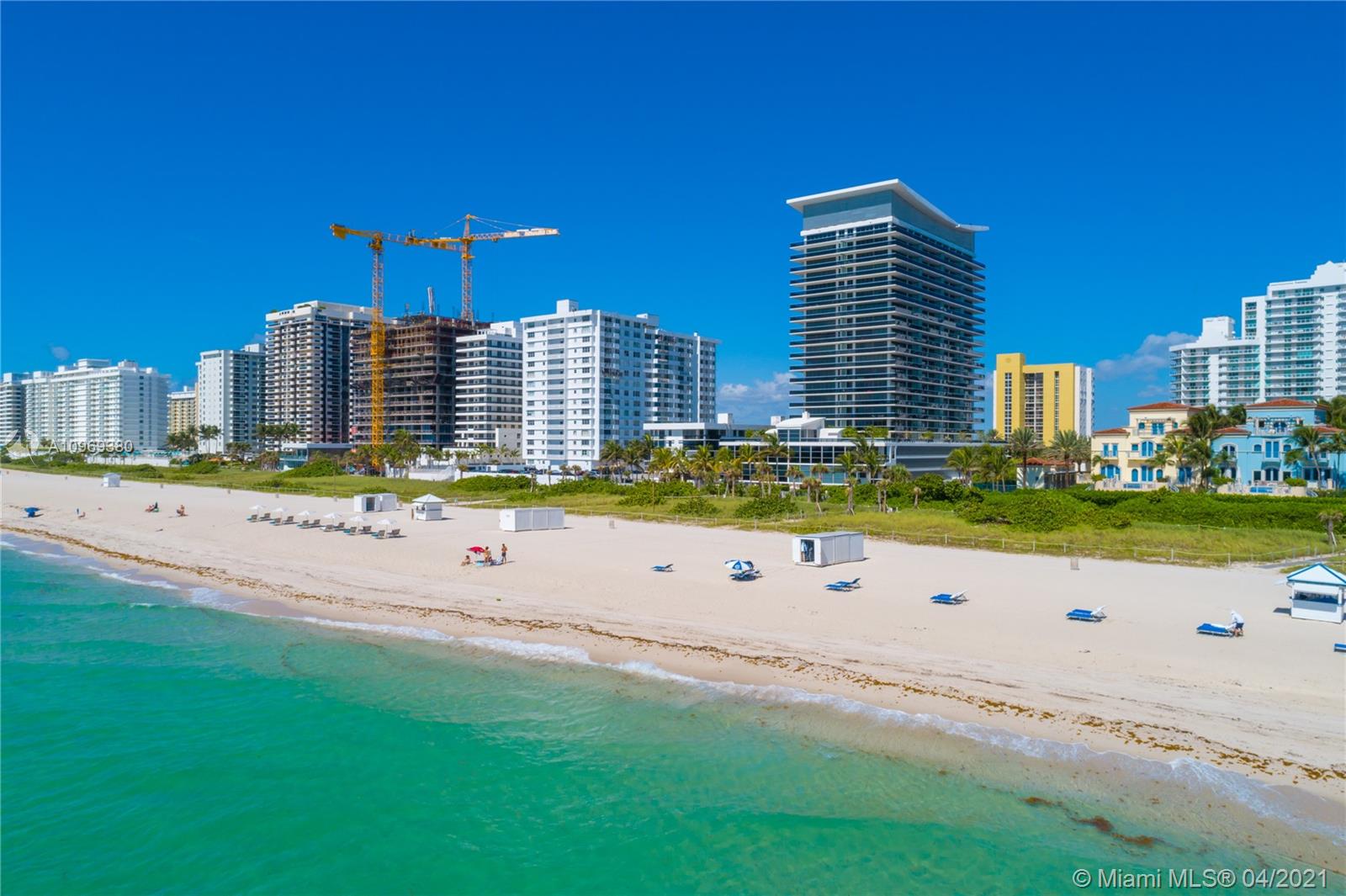 5875 Collins Avenue, Unit 1801/1802 Miami Beach, FL 33140 - Photo 64 of 71