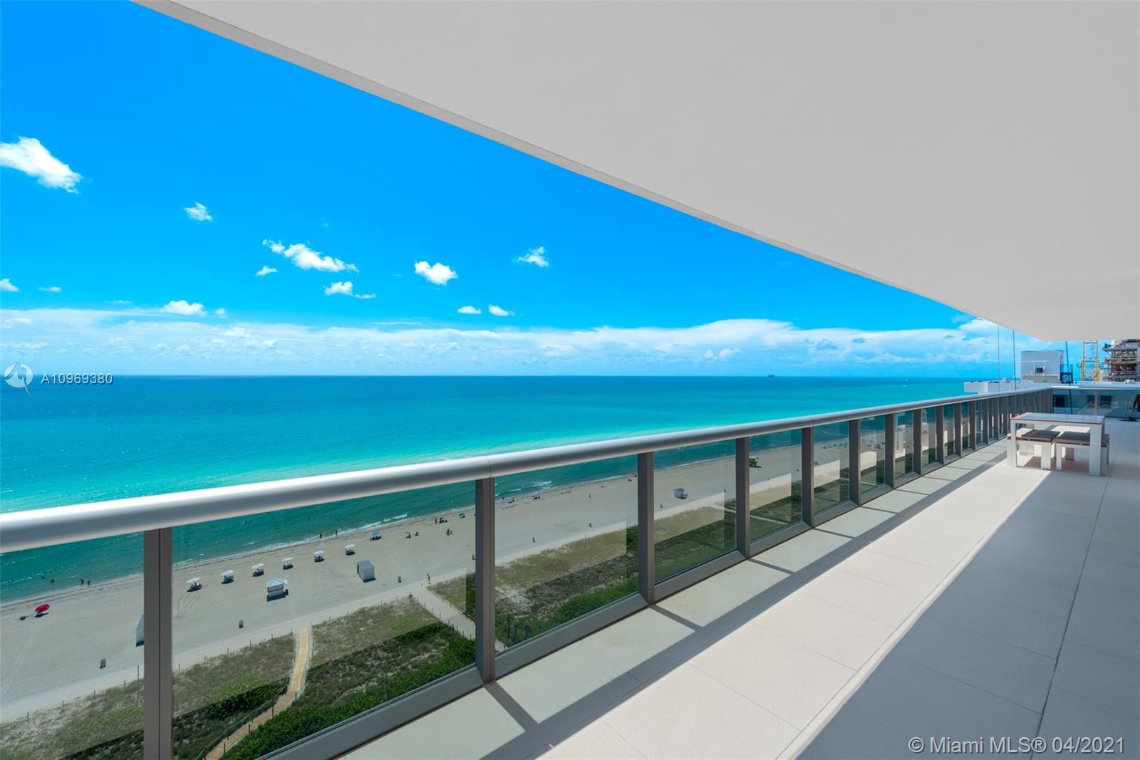 5875 Collins Avenue, Unit 1801/1802 Miami Beach, FL 33140 - Photo 10 of 71