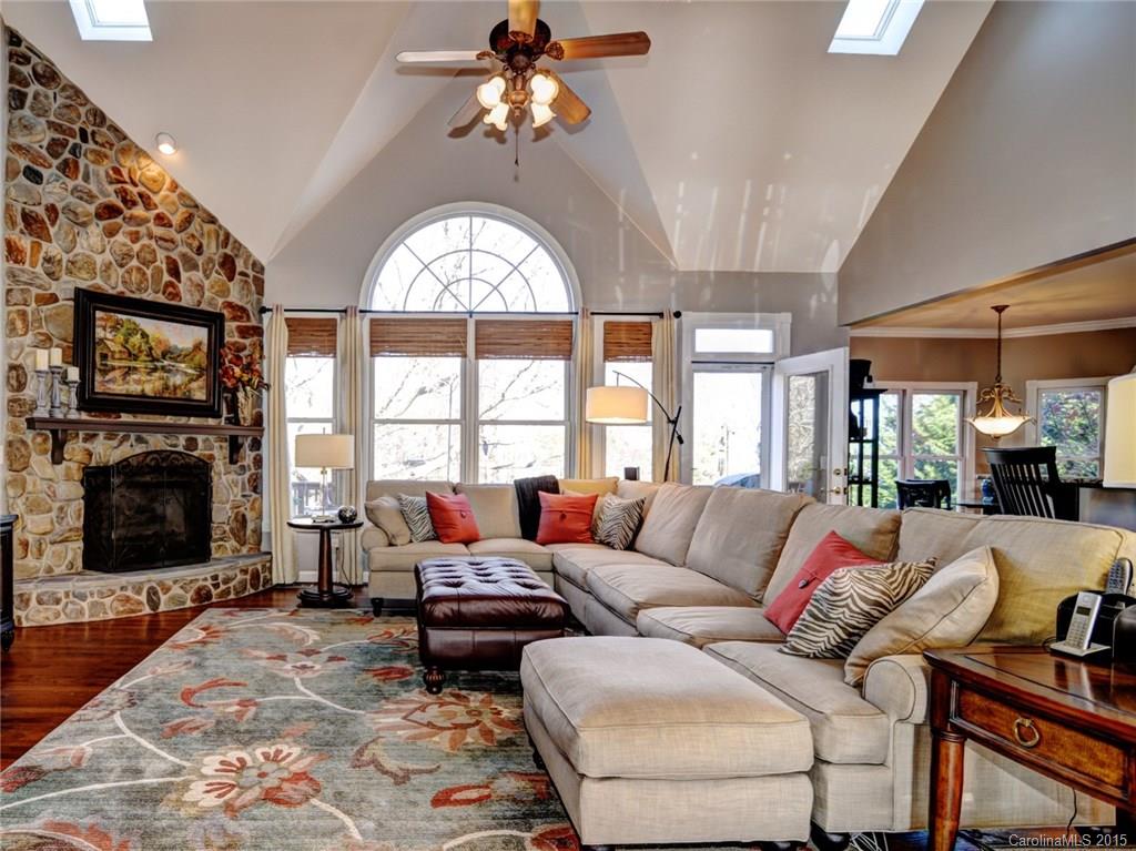 3911 Acacia Road York, SC 29745 - Photo 6 of 24 Gallery Image 6