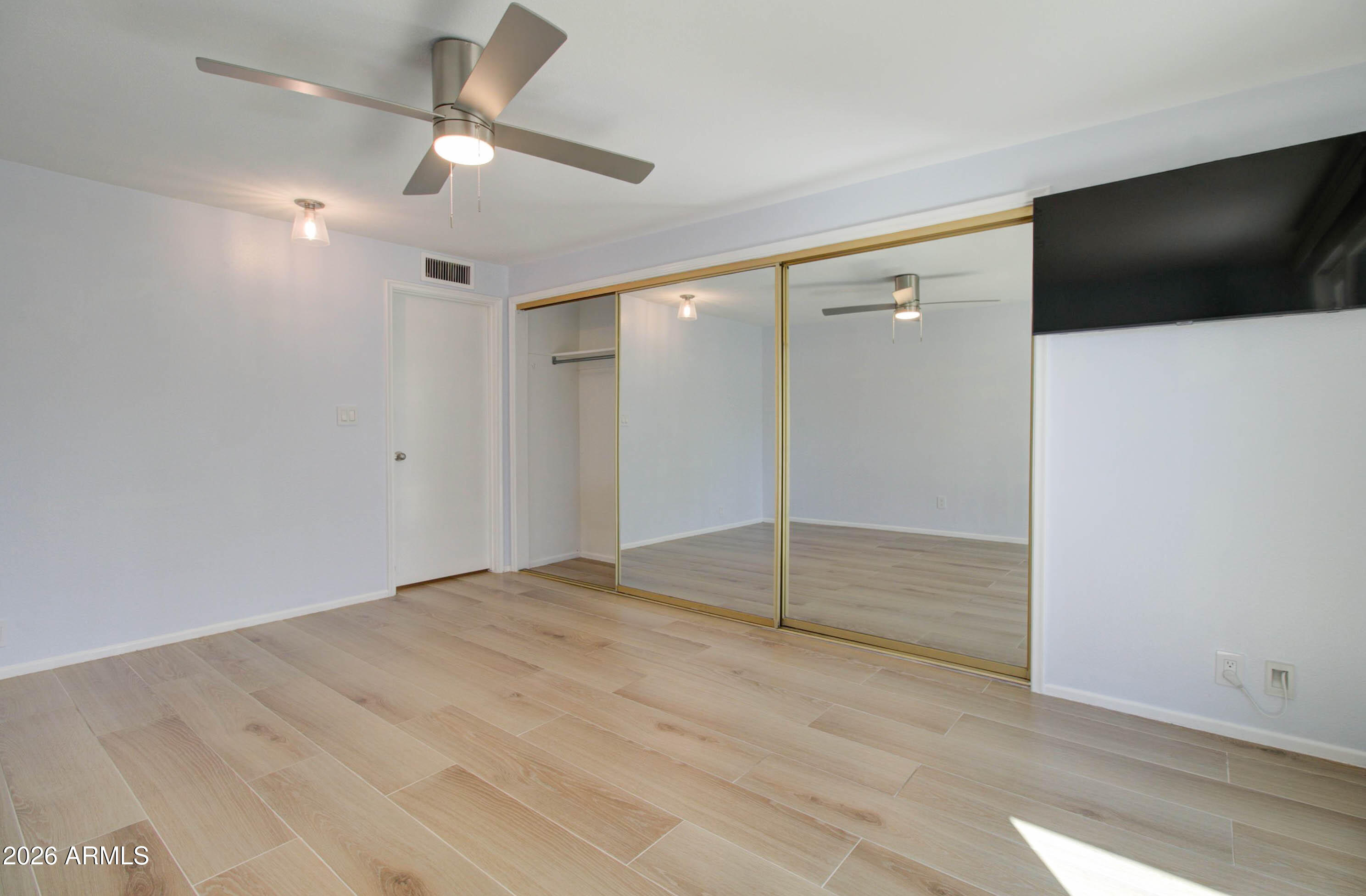 5165 East Monte Vista Road Phoenix, AZ 85008 - Photo 18 of 23 5165 E Monte Vista Rd-24