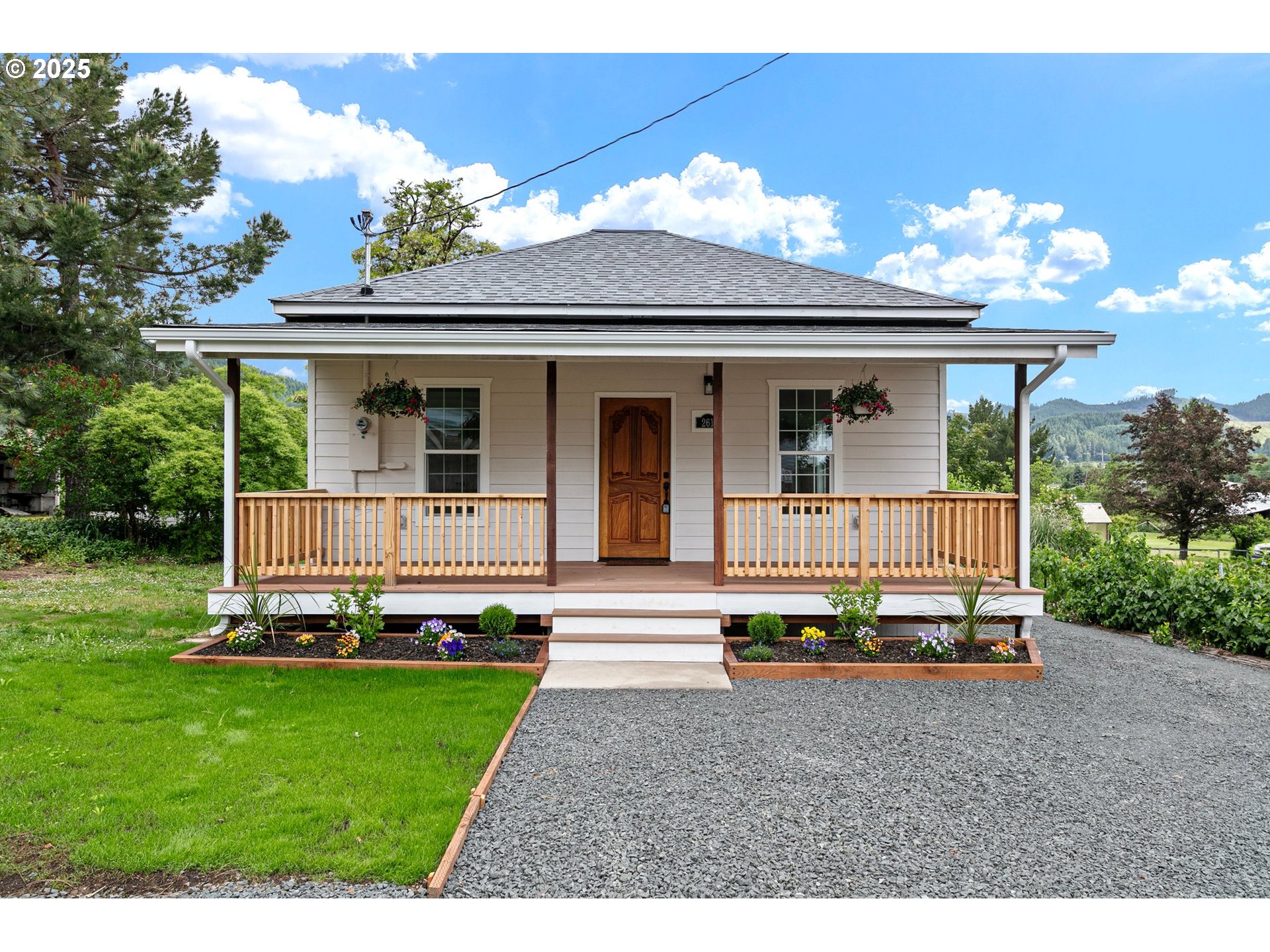 261 1st Street Yoncalla, OR 97499 - Photo 1 of 46 Gallery Image 1