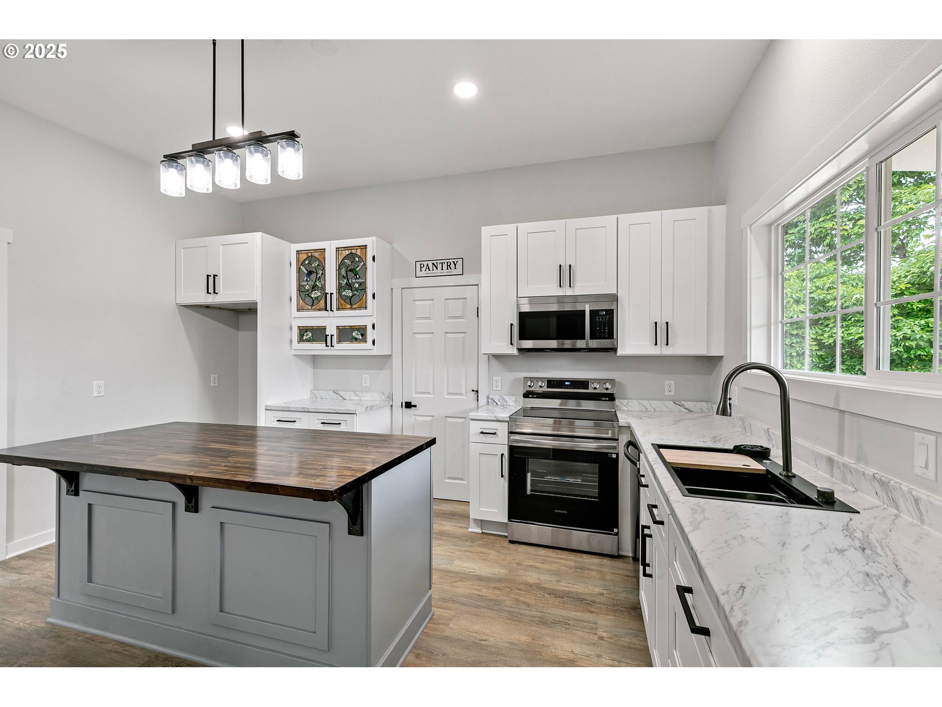 261 1st Street Yoncalla, OR 97499 - Photo 26 of 46 Gallery Image 26