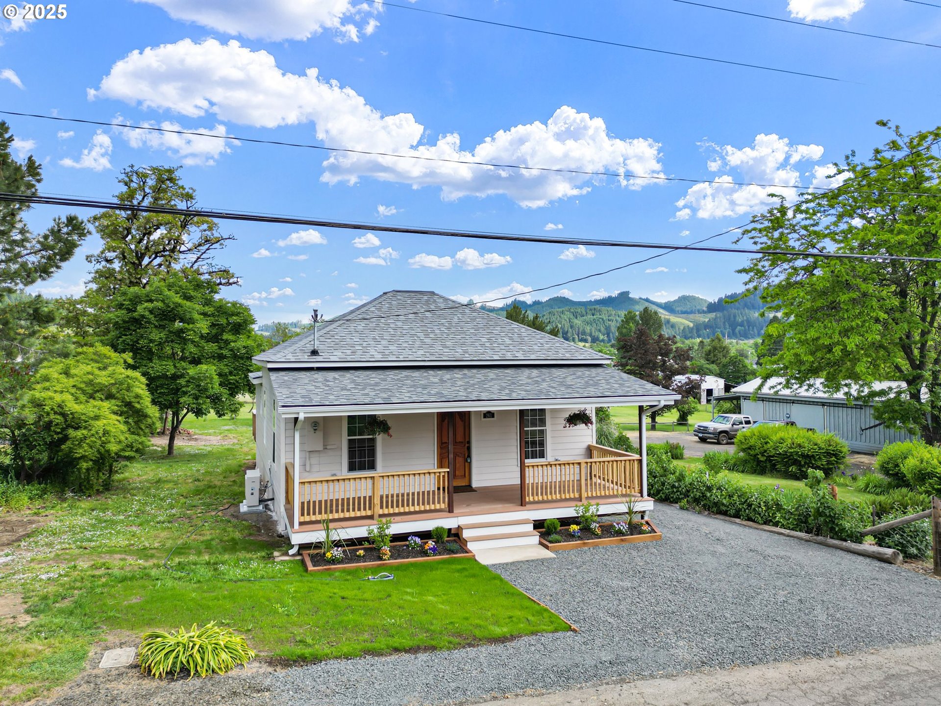 261 1st Street Yoncalla, OR 97499 - Photo 43 of 46 Gallery Image 43