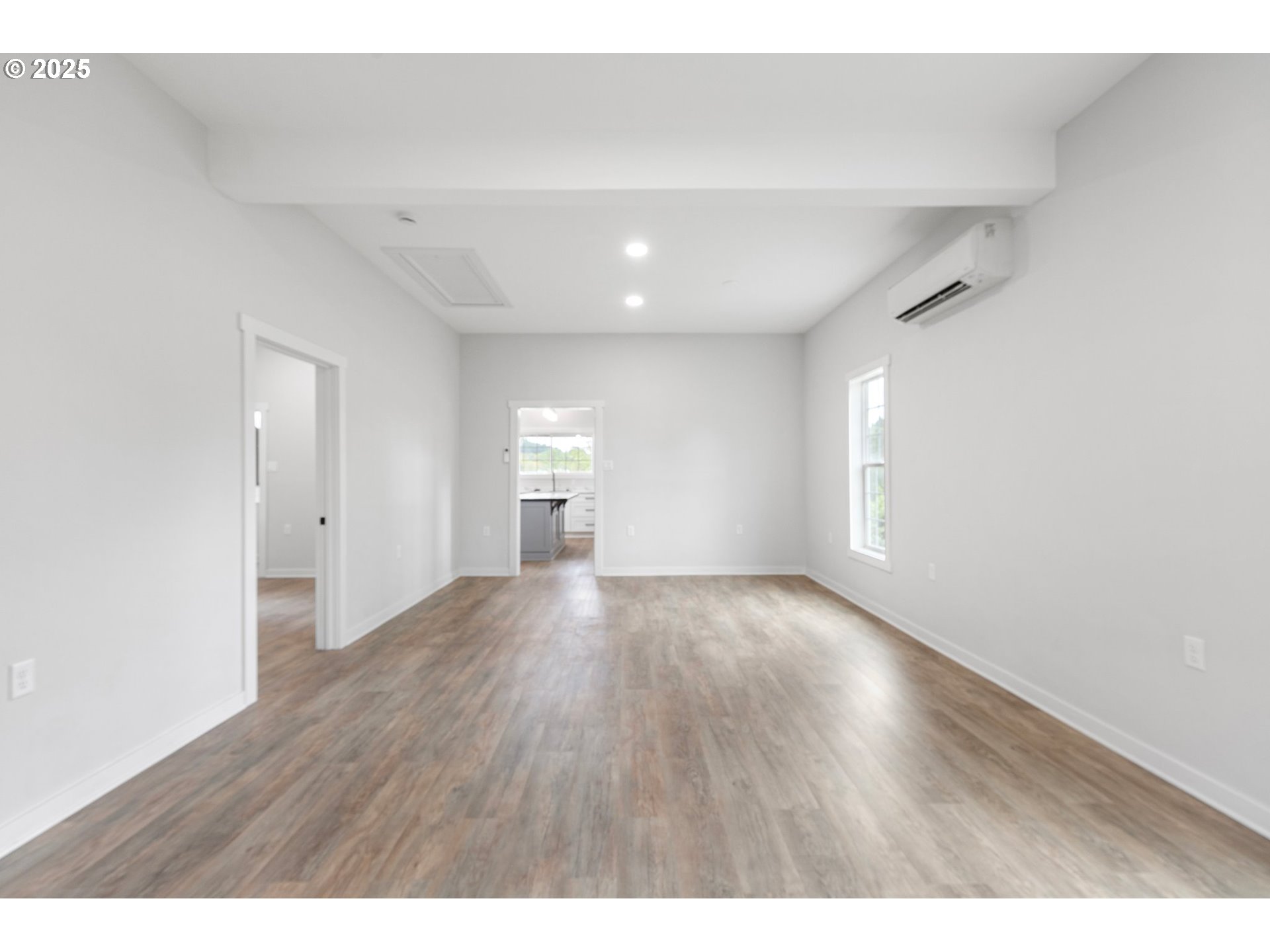 261 1st Street Yoncalla, OR 97499 - Photo 9 of 46 Gallery Image 9