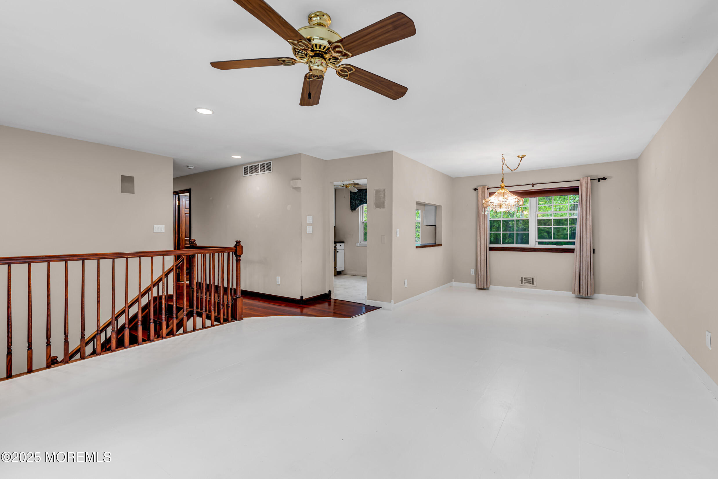 4 Yorkshire Drive Jackson, NJ 08527 - Photo 12 of 40 5 (5)