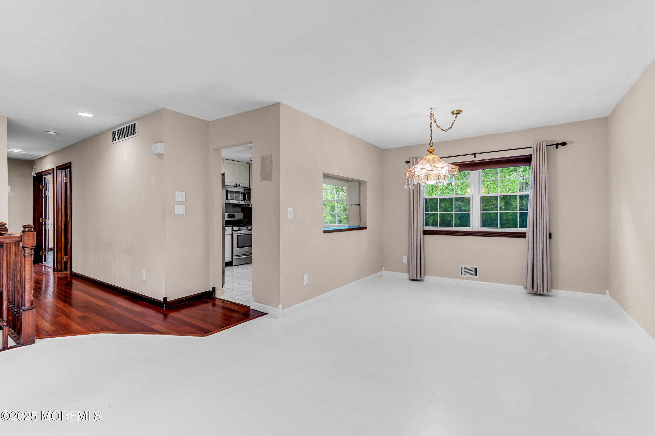 4 Yorkshire Drive Jackson, NJ 08527 - Photo 13 of 40 5 (6)