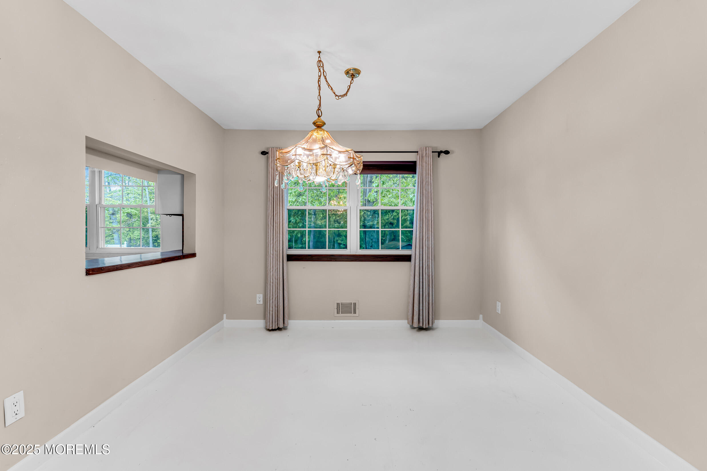 4 Yorkshire Drive Jackson, NJ 08527 - Photo 14 of 40 5 (7)