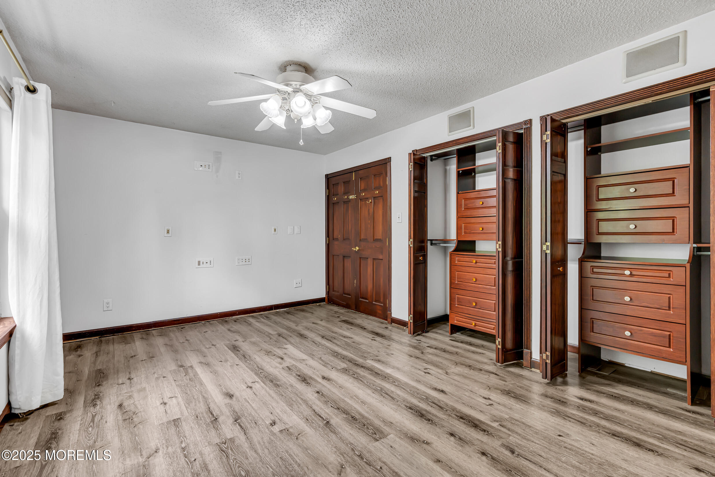 4 Yorkshire Drive Jackson, NJ 08527 - Photo 26 of 40 5 (19)