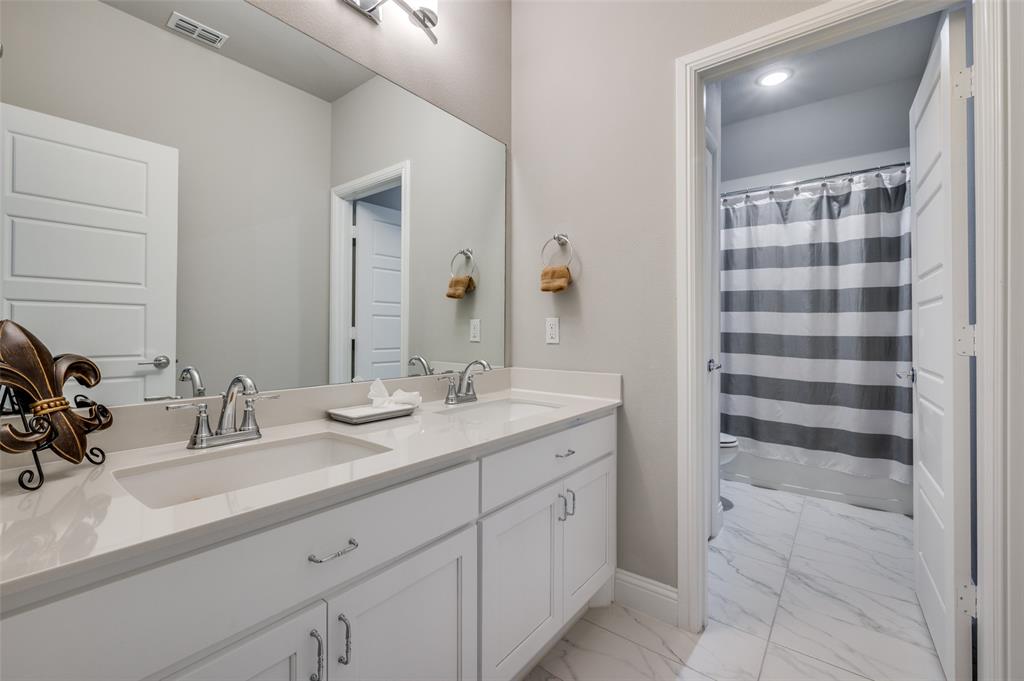 9767 Maple Hill Lane Frisco, TX 75035 - Photo 28 of 39