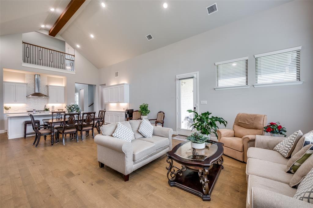 9767 Maple Hill Lane Frisco, TX 75035 - Photo 8 of 39