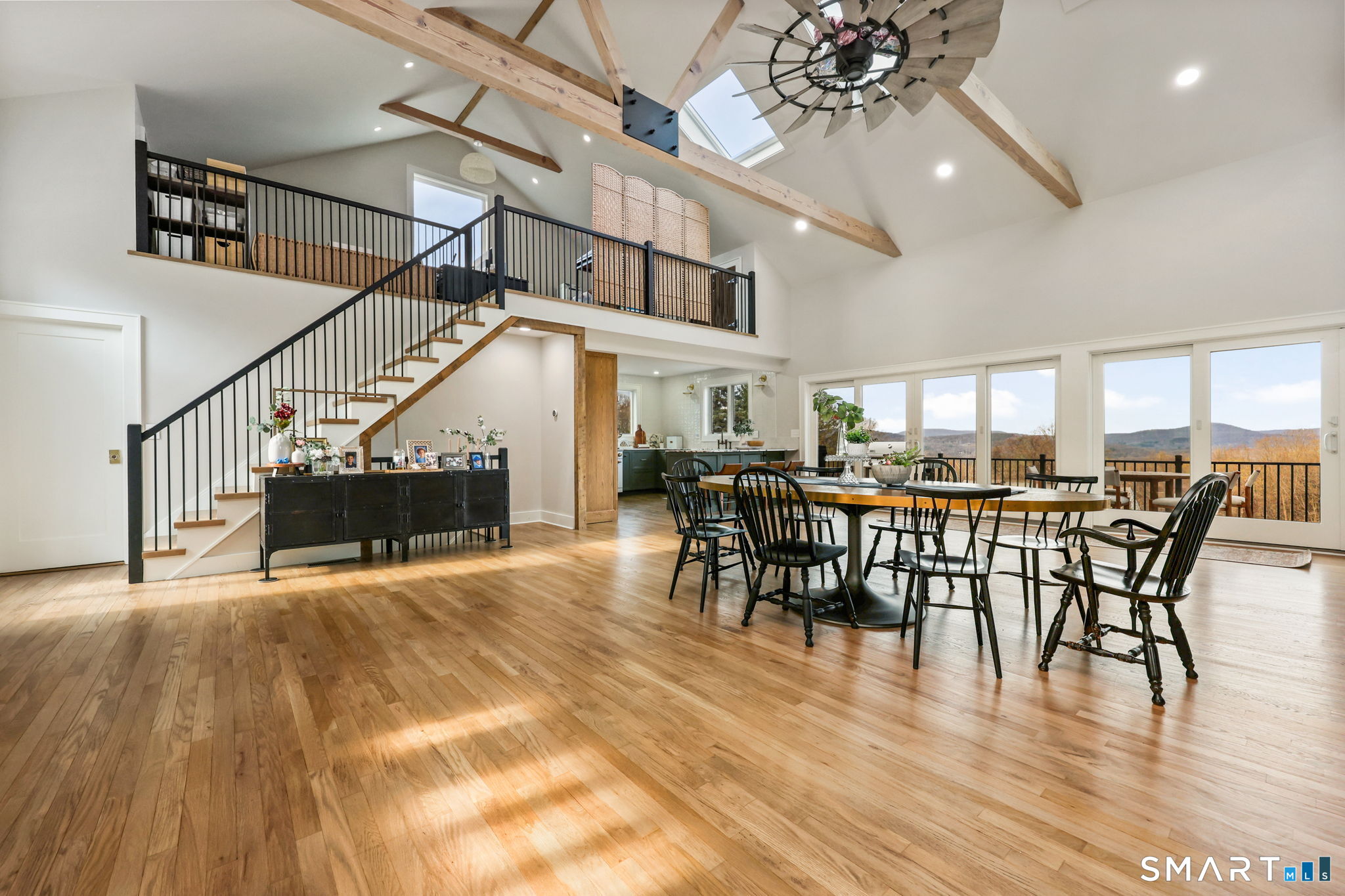 142 Stilson Hill Road New Milford, CT 06776 - Photo 4 of 40