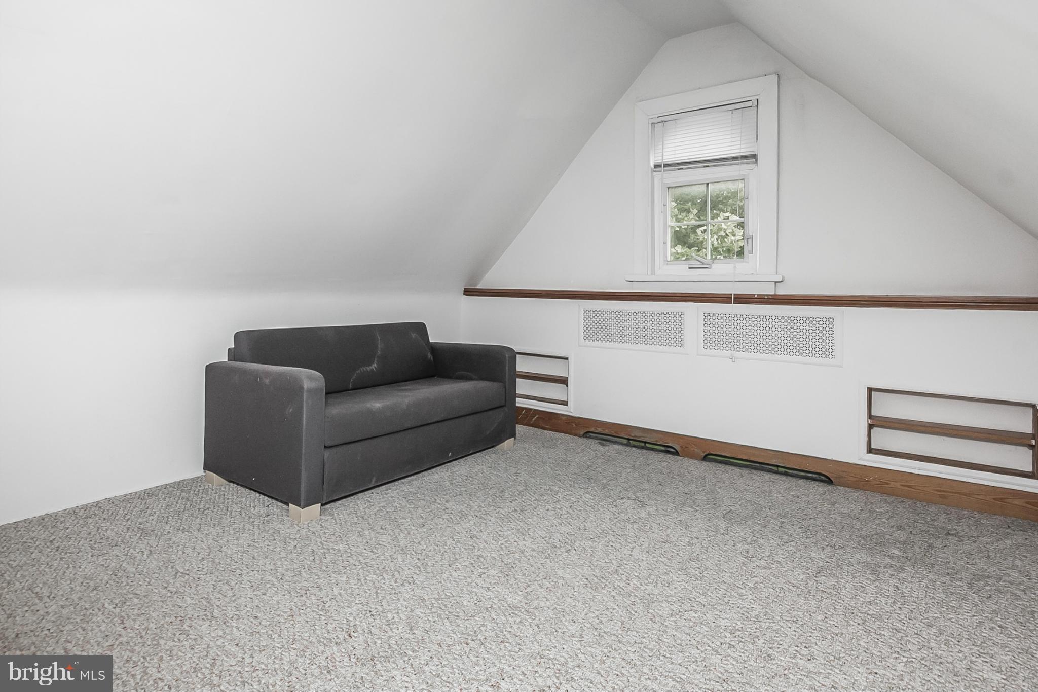 3522 Roland Avenue Baltimore, MD 21211 - Photo 22 of 28 Bedroom