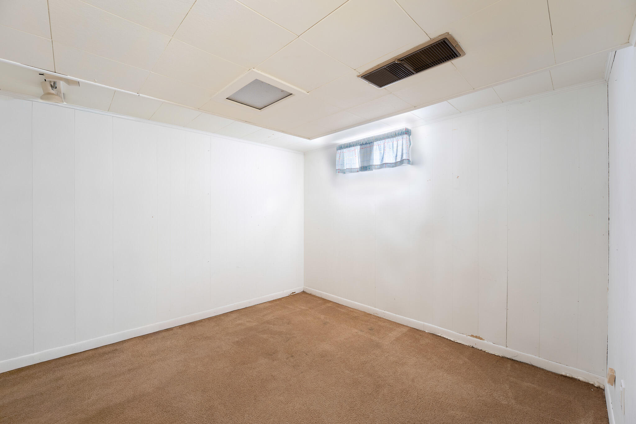 8005 Edmonds Street Portage, MI 49024 - Photo 20 of 27 8005_Edmonds_St_22