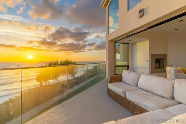 $15,999 | 135 South Sierra Avenue, Unit 32, Solana Beach, CA 92075