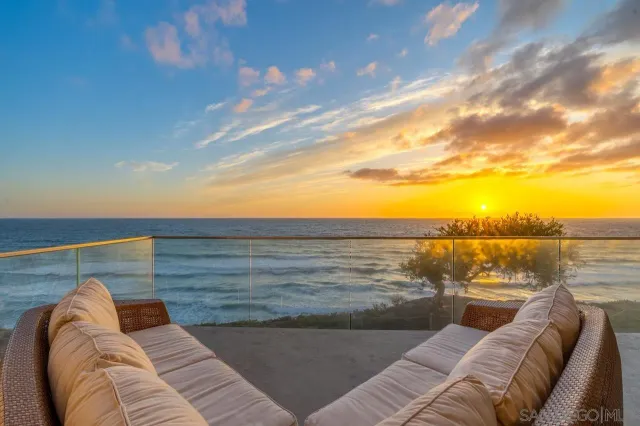 $15,999 | 135 South Sierra Avenue, Unit 32, Solana Beach, CA 92075