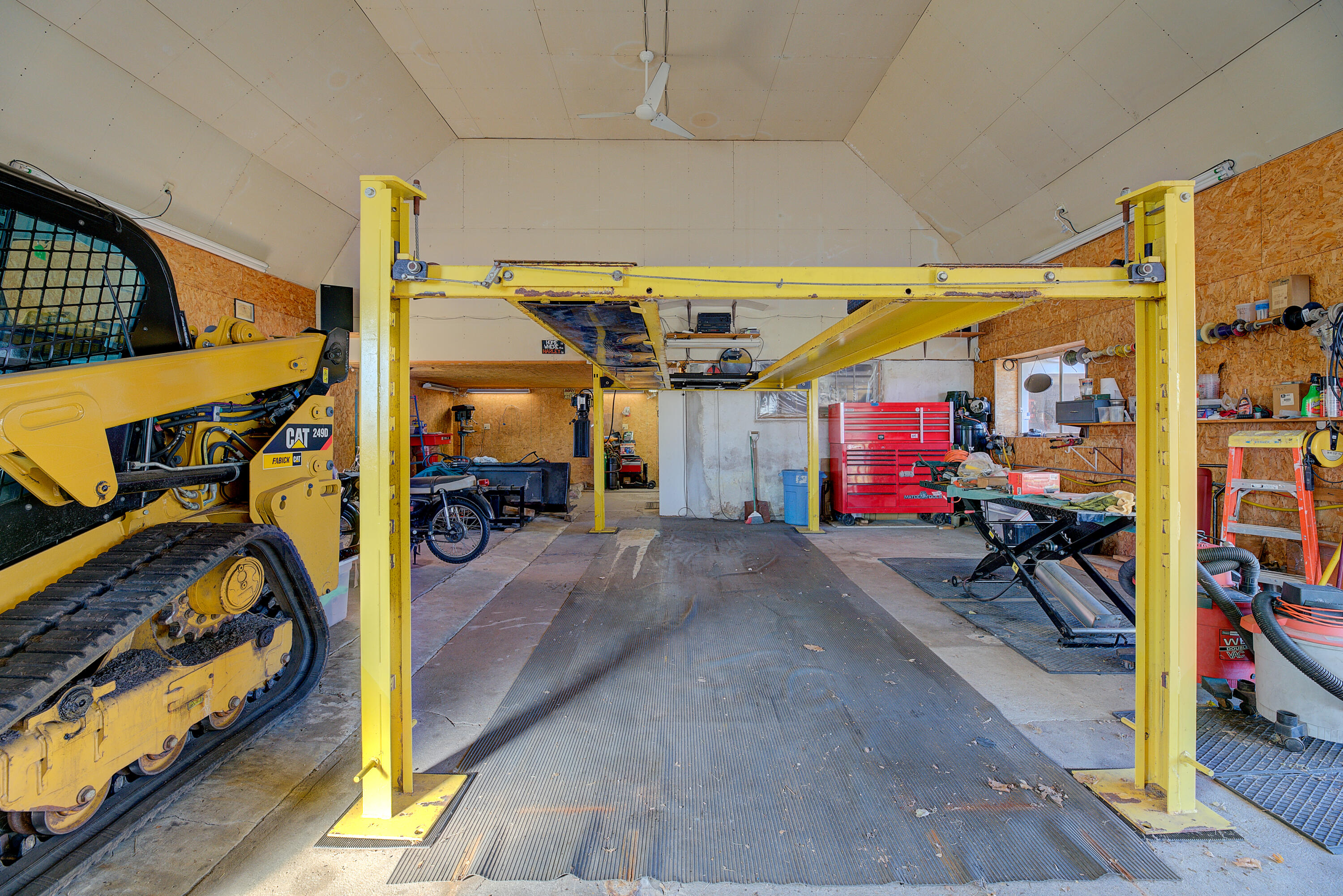18 Highway 18 Delafield, WI 53018 - Photo 90 of 111 Barn/Shop Pic 1