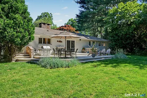 $1,495,000 | 19 Crooked Trail, Norwalk, CT 06853