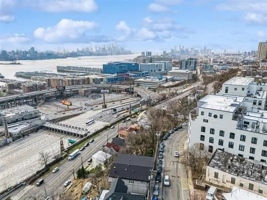 $900,000 | 62-68 Hackensack Plank Road, Weehawken, NJ 07086