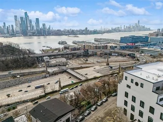 $900,000 | 62-68 Hackensack Plank Road, Weehawken, NJ 07086