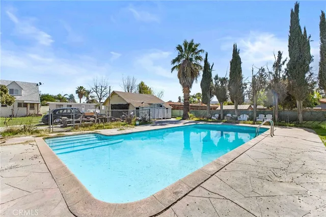 $519,999 | 41695 Mayberry Avenue, Hemet, CA 92544