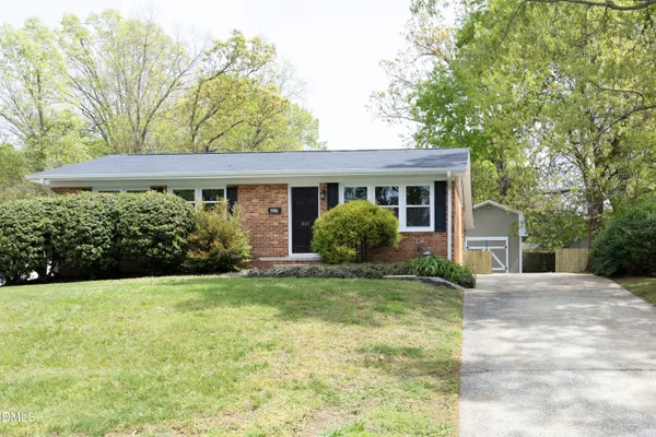 $256,500 | 321 Clapp Street, Graham, NC 27253