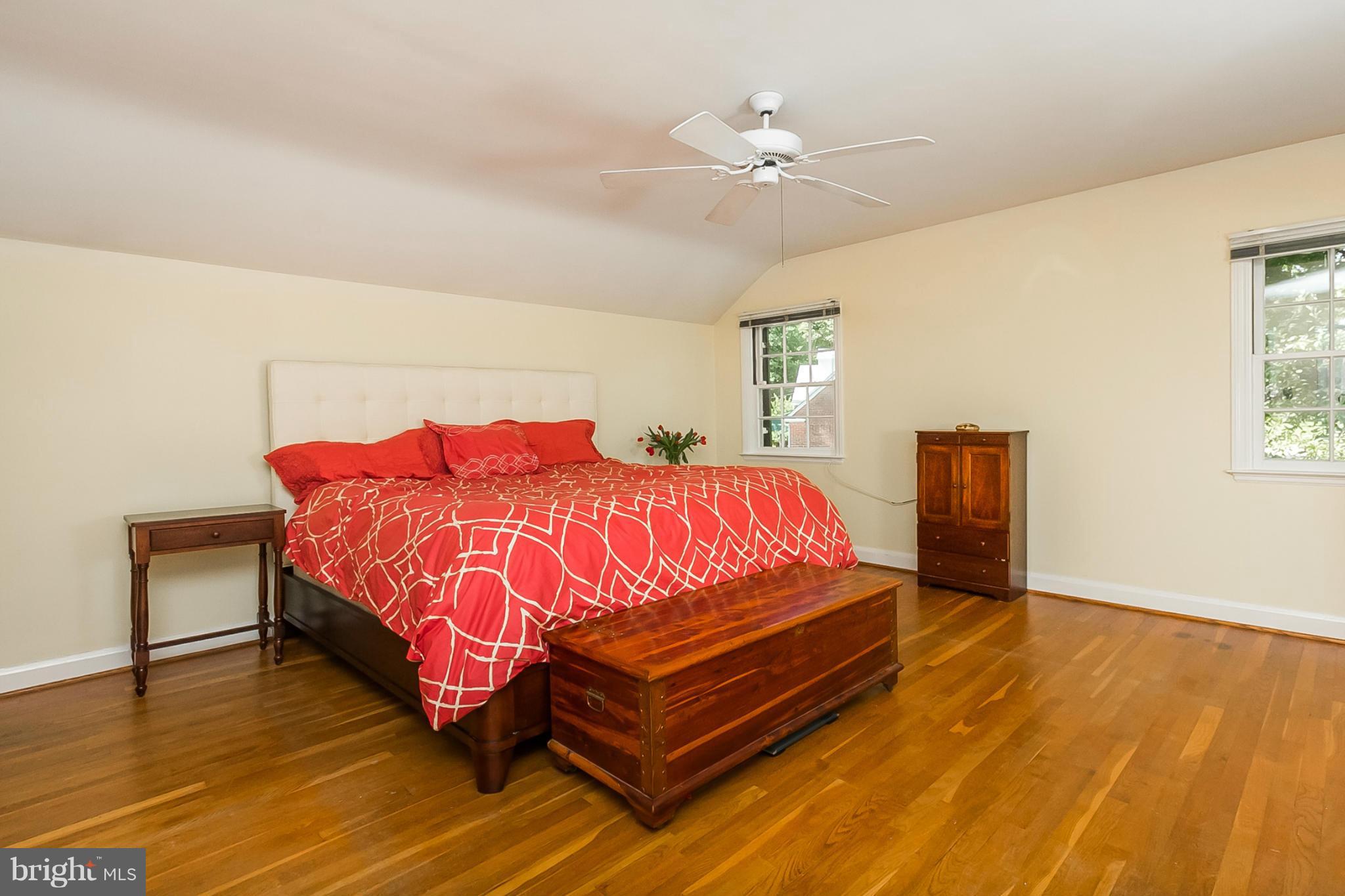 207 Churchwardens Road Baltimore, MD 21212 - Photo 15 of 30 Bedroom (Master)