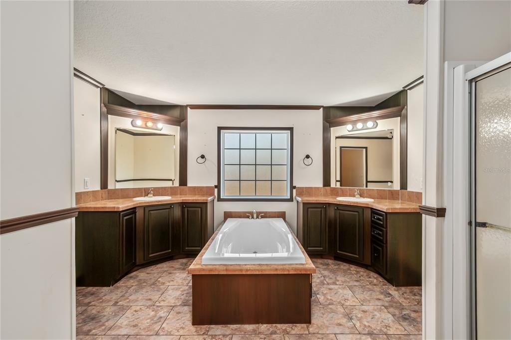 20606 Northeast 51 Lane Earleton, FL 32631 - Photo 20 of 33