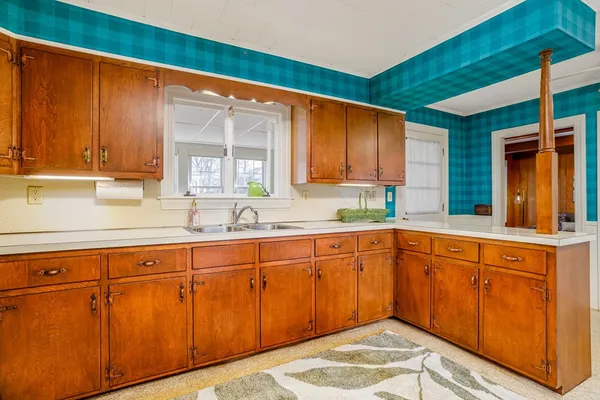 $359,900 | 213 Regan Street, Gardner, MA 01440