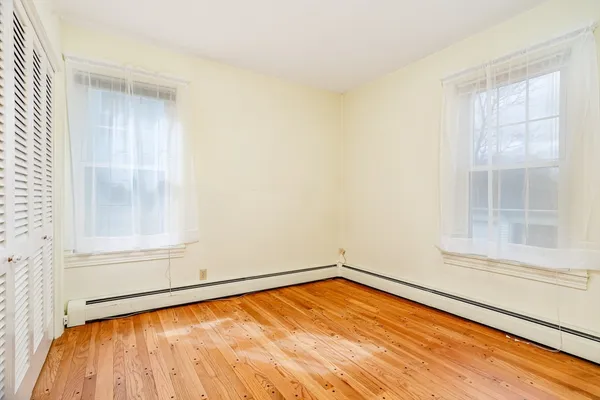 $359,900 | 213 Regan Street, Gardner, MA 01440