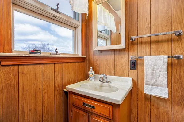 $359,900 | 213 Regan Street, Gardner, MA 01440