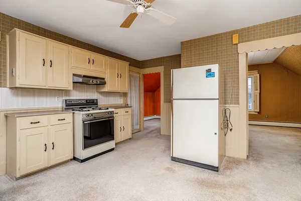 $359,900 | 213 Regan Street, Gardner, MA 01440