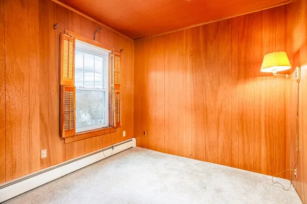 $359,900 | 213 Regan Street, Gardner, MA 01440