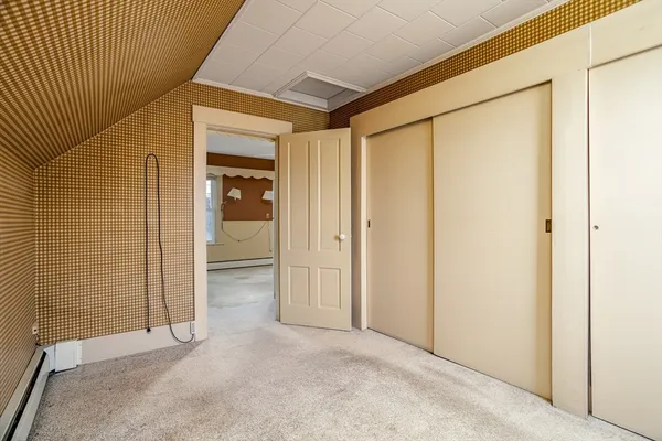 $359,900 | 213 Regan Street, Gardner, MA 01440