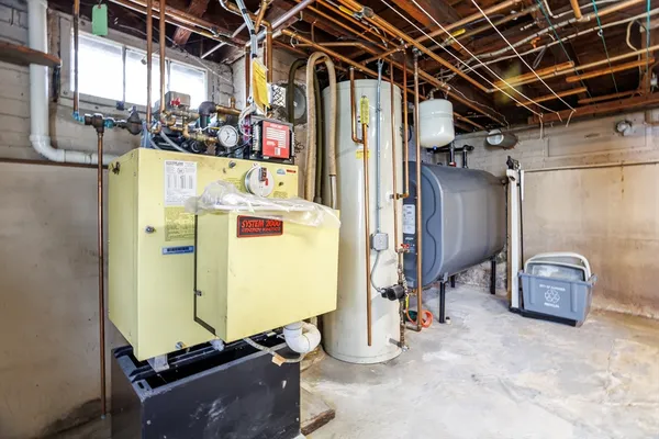 $359,900 | 213 Regan Street, Gardner, MA 01440