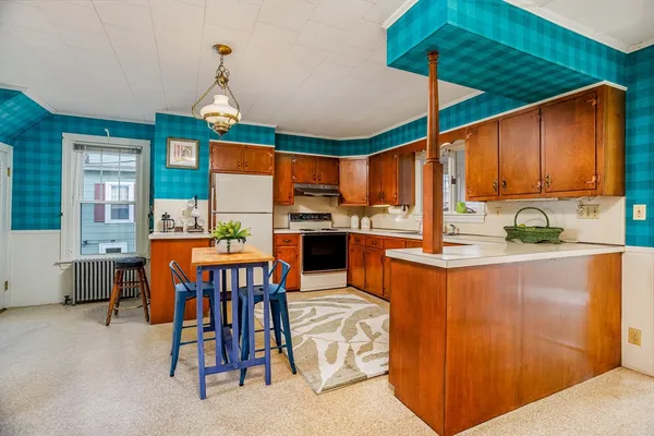 $359,900 | 213 Regan Street, Gardner, MA 01440