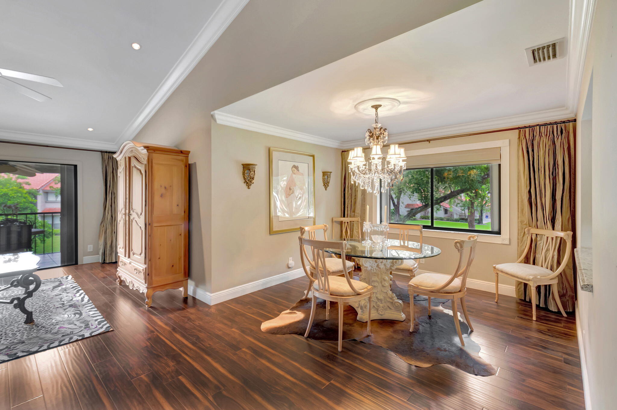 5731 Coach House Circle, Unit D Boca Raton, FL 33486 - Photo 14 of 47 BRIGHT FORMAL DINING ROOM