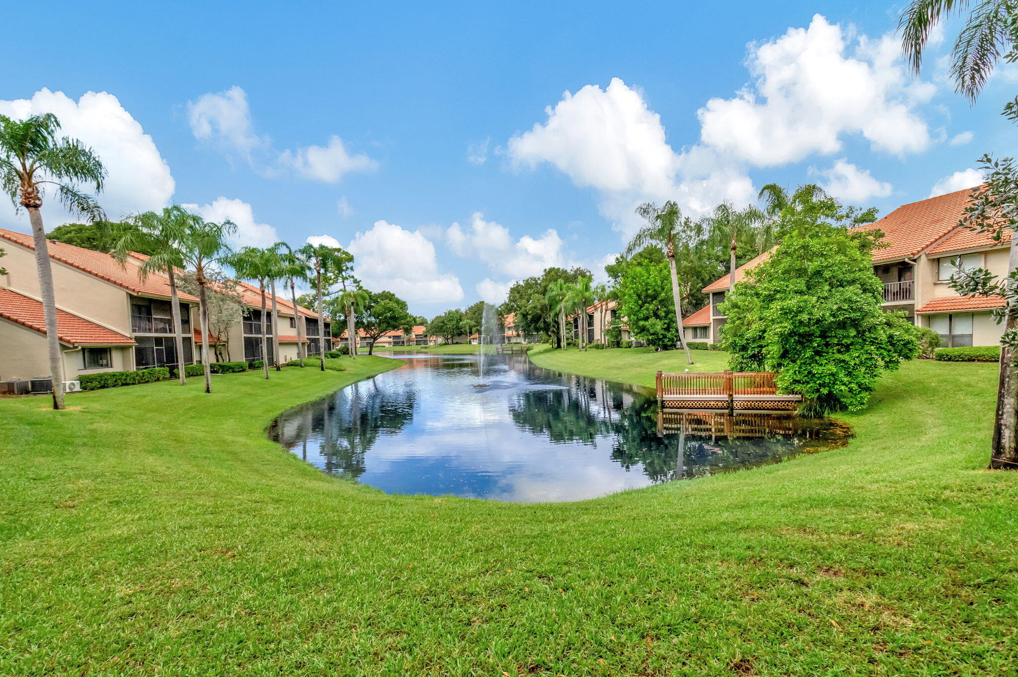 5731 Coach House Circle, Unit D Boca Raton, FL 33486 - Photo 35 of 47 LAKE
