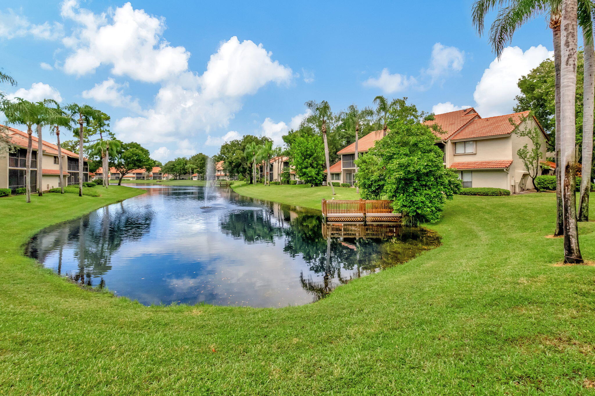 5731 Coach House Circle, Unit D Boca Raton, FL 33486 - Photo 36 of 47 LAKE