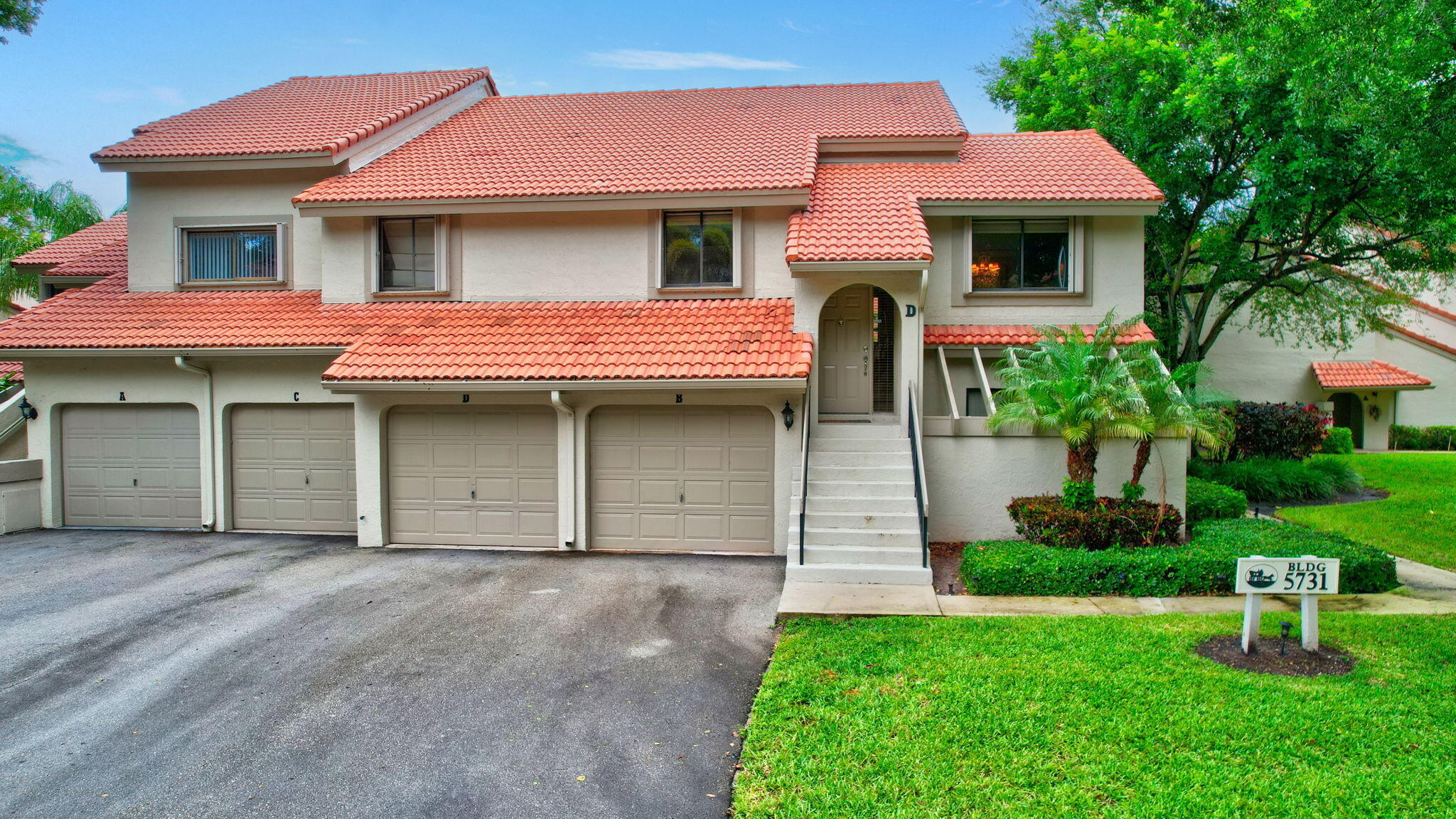 5731 Coach House Circle, Unit D Boca Raton, FL 33486 - Photo 45 of 47 EXTENDED DRIVEWAY/PRIVATE 1CG