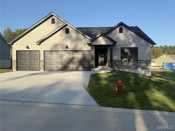 $418,555 | 1512 Louisiana Drive, Herculaneum, MO 63048