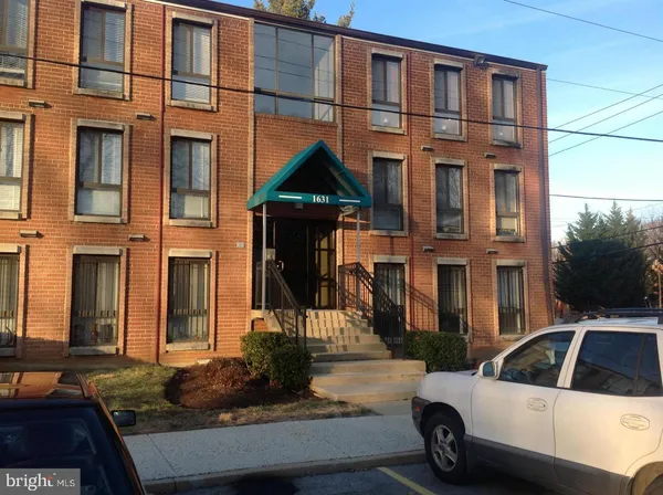 $155,000 | 1631 Gainesville Street Southeast, Unit 301, Washington, DC 20020