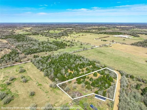 $109,000 | 4 Independence Street, Carmine, TX 78932